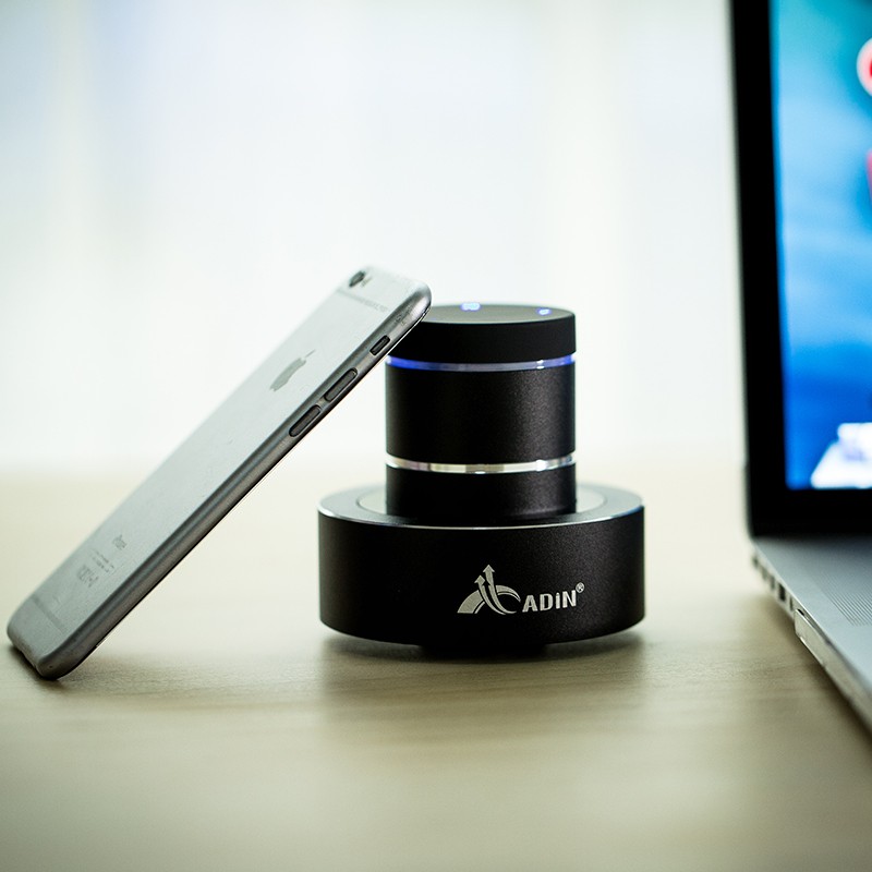 Altavoz Inalámbrico Portátil M - Electronics And Gadgets reseña y precio